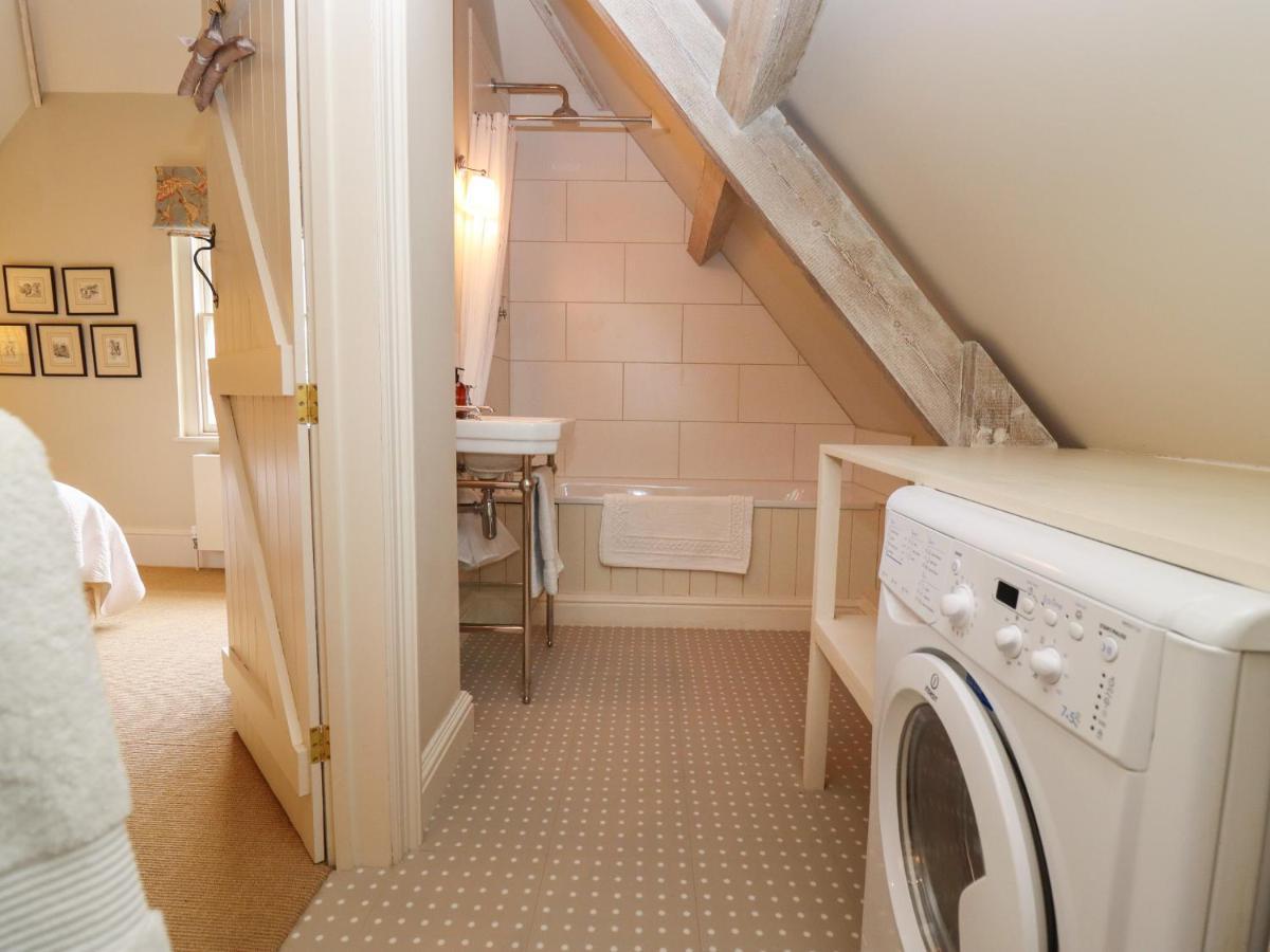 Hatton's Apartment *